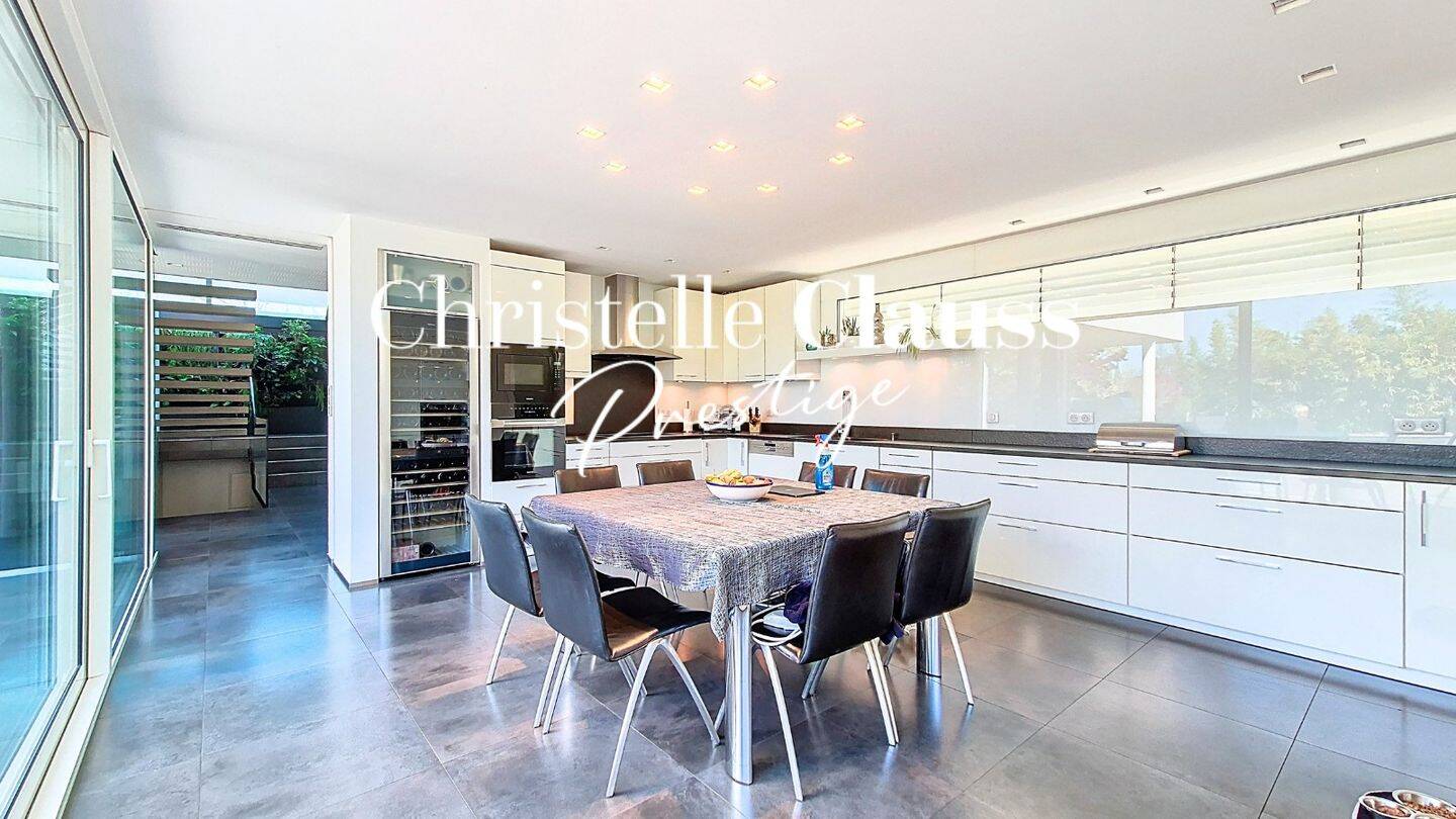 Maison à vendre, 250m², MULHOUSE
