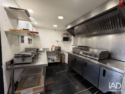 Local commercial à vendre 32 000 € 77 m² de surface de vente Mouroux 77120