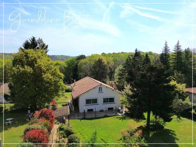 Maison à vendre, 157m², MUSSIDAN