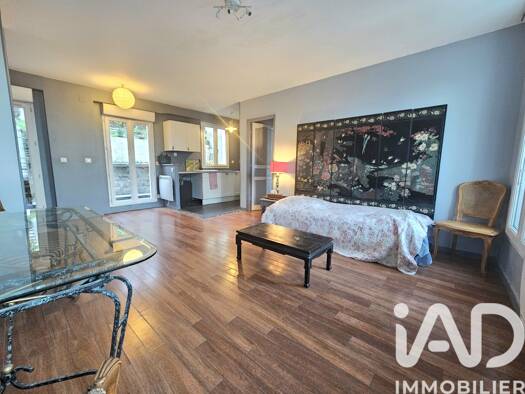 Appartement à vendre 209 000 € 3 pièces 2 chambres 58 m² Étage 1/3 Le Port-Marly 78560