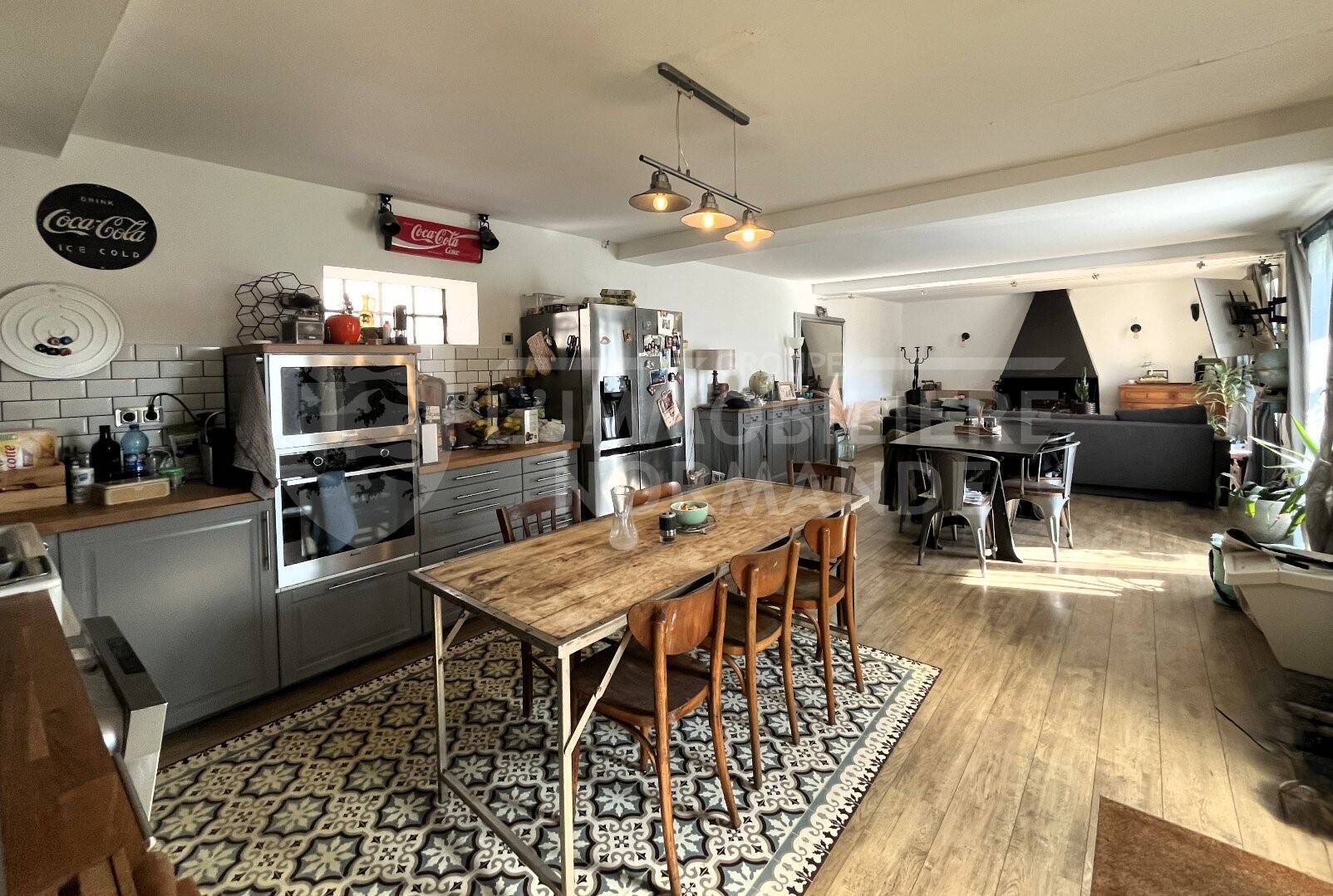 Maison à vendre, 151m², LA VILLENEUVE EN CHEVRIE