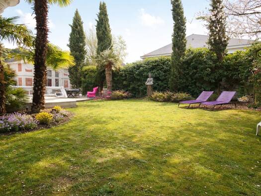 Maison à vendre 1 495 000 € 8 pièces 4 chambres 225 m² 624 m² de terrain Madeleine-Saint Léonard-Justices Angers 49000