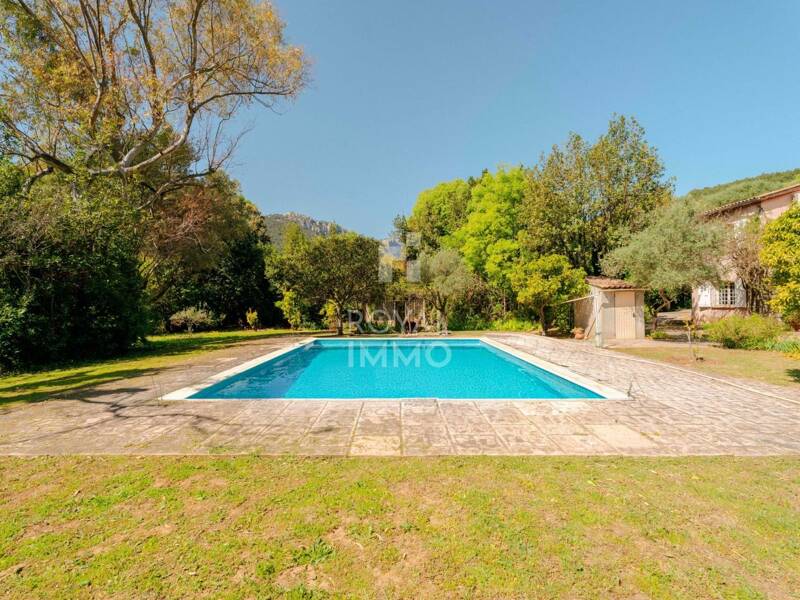 Maison à vendre, 184m², LA VALETTE DU VAR