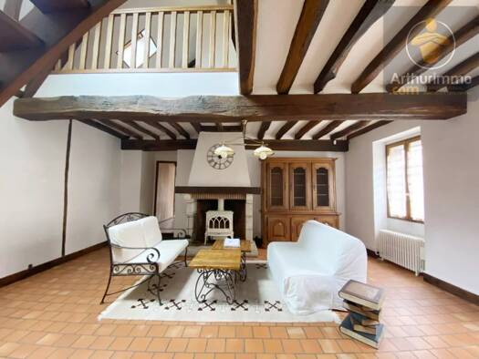 Maison à vendre 380 000 € 6 pièces 4 chambres 157 m² 496 m² de terrain Beaumont-Vauquois Orléans 45000
