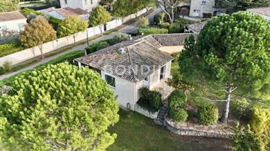 Villa à vendre 577 500 € 5 pièces 3 chambres 141 m² 1 500 m² de terrain Pertuis 84120