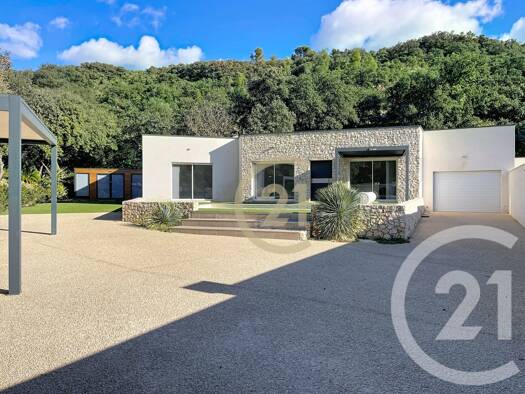 Maison à vendre 462 000 € 4 pièces 3 chambres 135 m² 720 m² de terrain Cabrières 30210