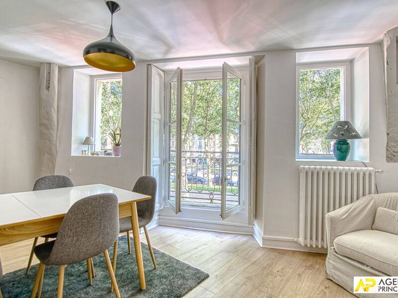 Maison à vendre, 95m², VERSAILLES
