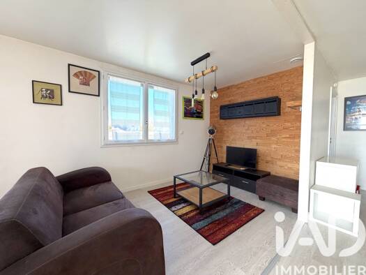 Maison de plain-pied à vendre 178 300 € 3 pièces 2 chambres 78 m² 260 m² de terrain Sud Bourg Saint-Philbert-de-Grand-Lieu 44310