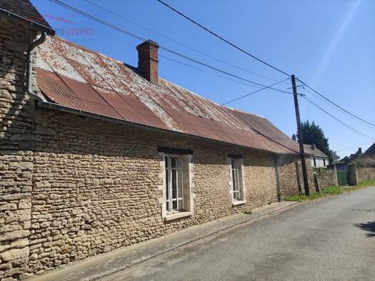 Local commercial à vendre 71 000 € 101 m² de surface de vente Dangu 27720