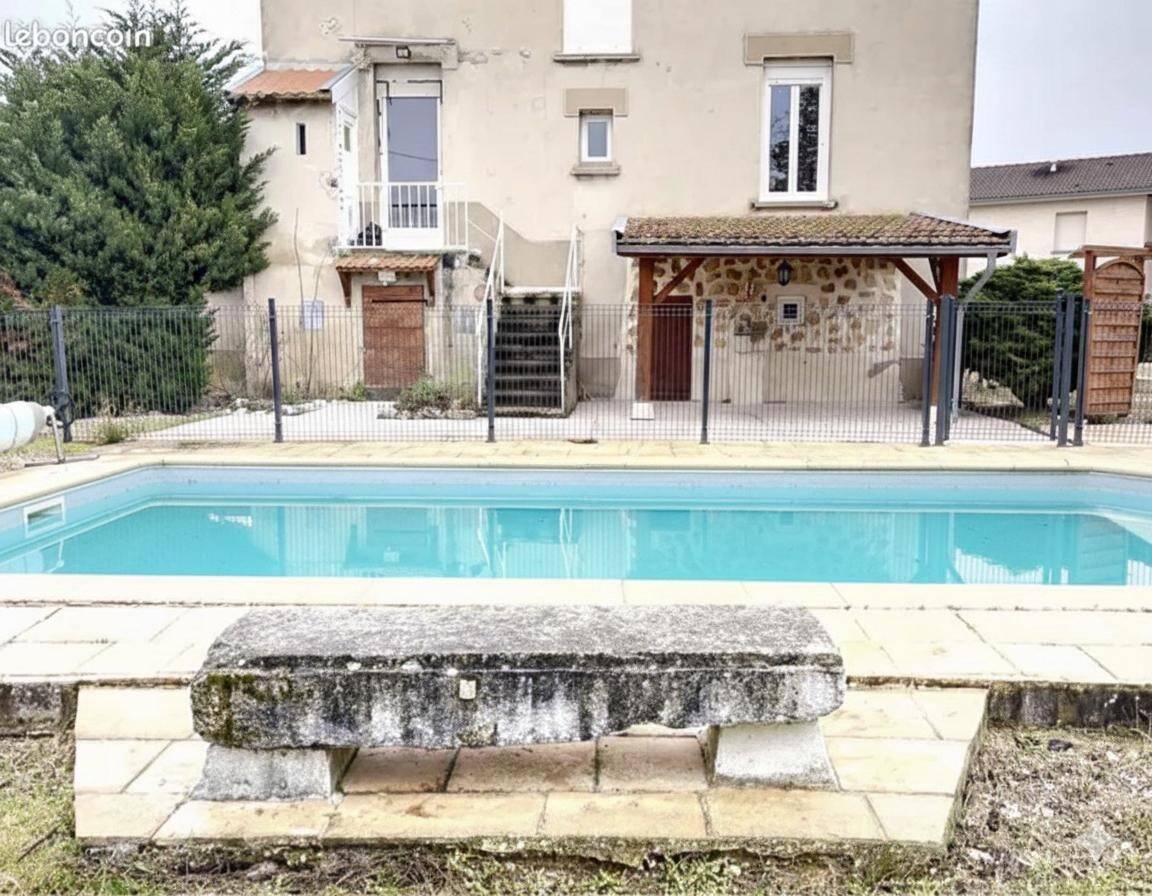 Maison à vendre, 159m², SAINT PAUL DE VARAX