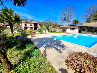 Maison à vendre 690 000 € 10 pièces 5 chambres 280 m² 4 500 m² de terrain Meximieux 01800