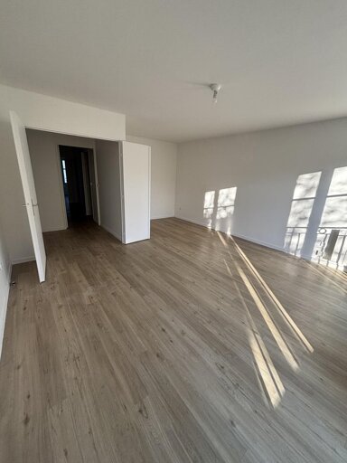 Appartement à louer 1 780 € 3 pièces 2 chambres 78,6 m² étage 1/3 Les Parterres Saint-Germain-en-Laye 78100