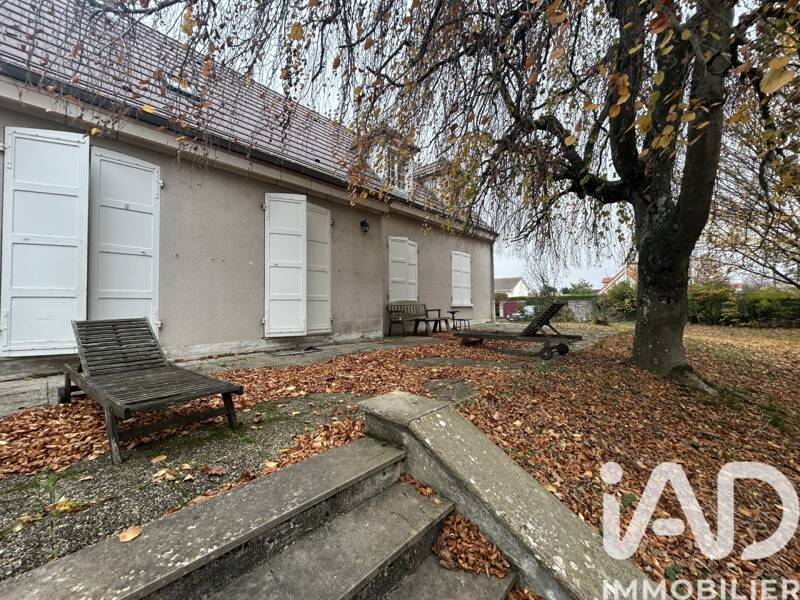 Maison à vendre, 201m², CHATENOY LE ROYAL