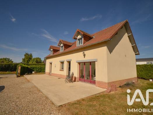 Maison à vendre 229 000 € 6 pièces 4 chambres 138 m² 1 000 m² de terrain Mauquenchy 76440