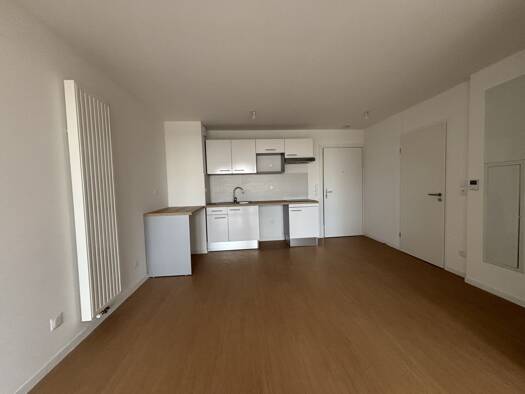 Appartement à louer 790 € 2 pièces 1 chambre 39,8 m² Étage 4/5 Château-de-l'Hers Toulouse 31500