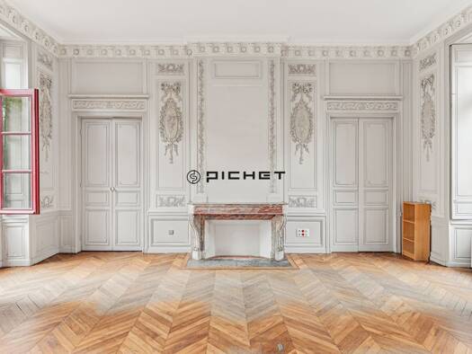 Appartement à vendre 1 092 000 € 8 pièces 6 chambres 337 m² RDC/3 Saint-etienne Toulouse 31000