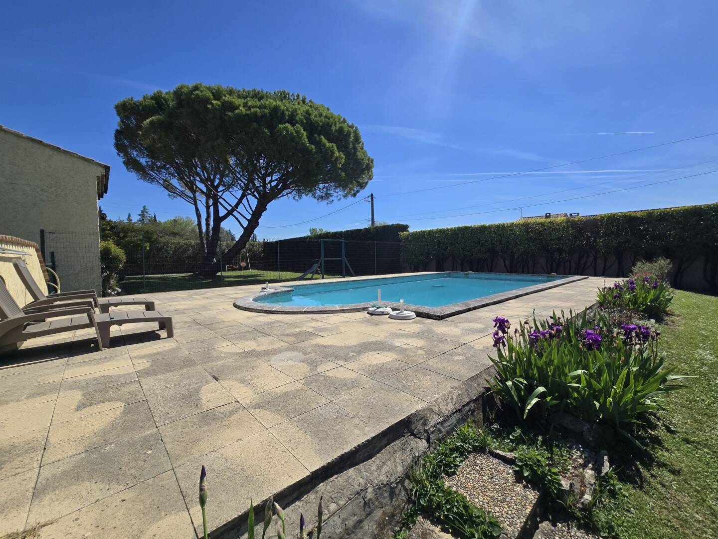 Maison à vendre, 156m², ENTRAIGUES SUR LA SORGUE