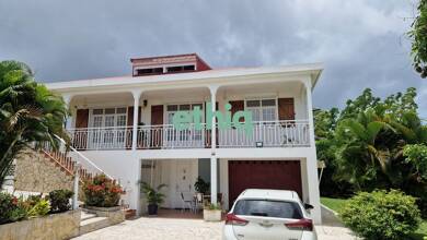 Villa à vendre 490 000 € 9 pièces 6 chambres 269 m² 1 721 m² de terrain Saint-Claude 97120