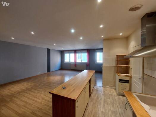 Appartement à louer 710 € 3 pièces 2 chambres 73,1 m² RDC Chalon-sur-Saône 71100