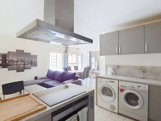 Appartement à vendre 115 000 € 2 pièces 1 chambre 40,42 m² Étage 2/2 Centre Ville Aubagne 13400