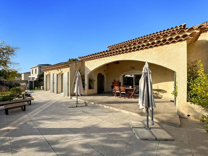 Maison à vendre, 142m², PLAN DE CUQUES