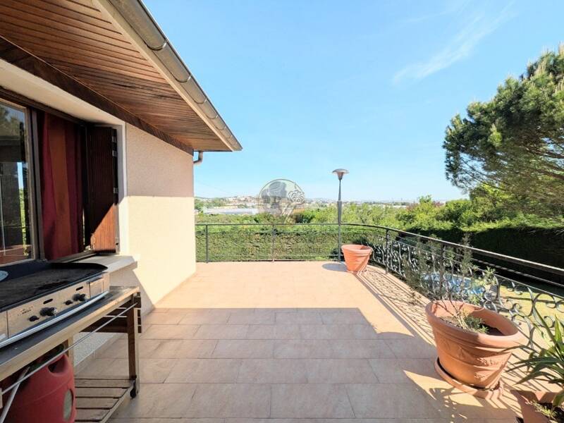 Maison à vendre, 143m², SAINT GENIS LAVAL