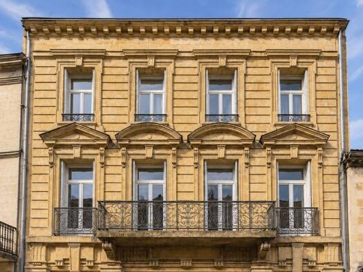 Appartement à vendre 179 900 € 4 pièces 3 chambres 109 m² Étage 1/3 Vieux Bergerac Bergerac 24100