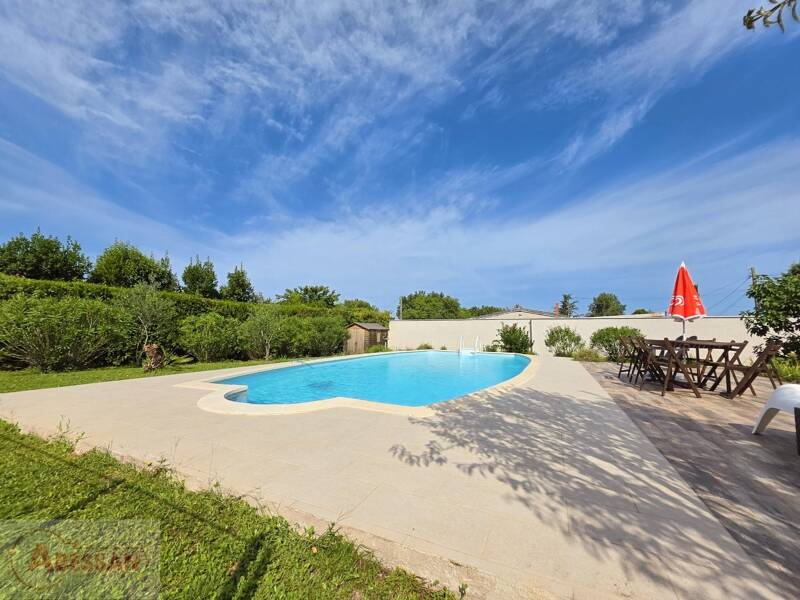 Maison à vendre, 180m², SAINT HILAIRE DE BRETHMAS