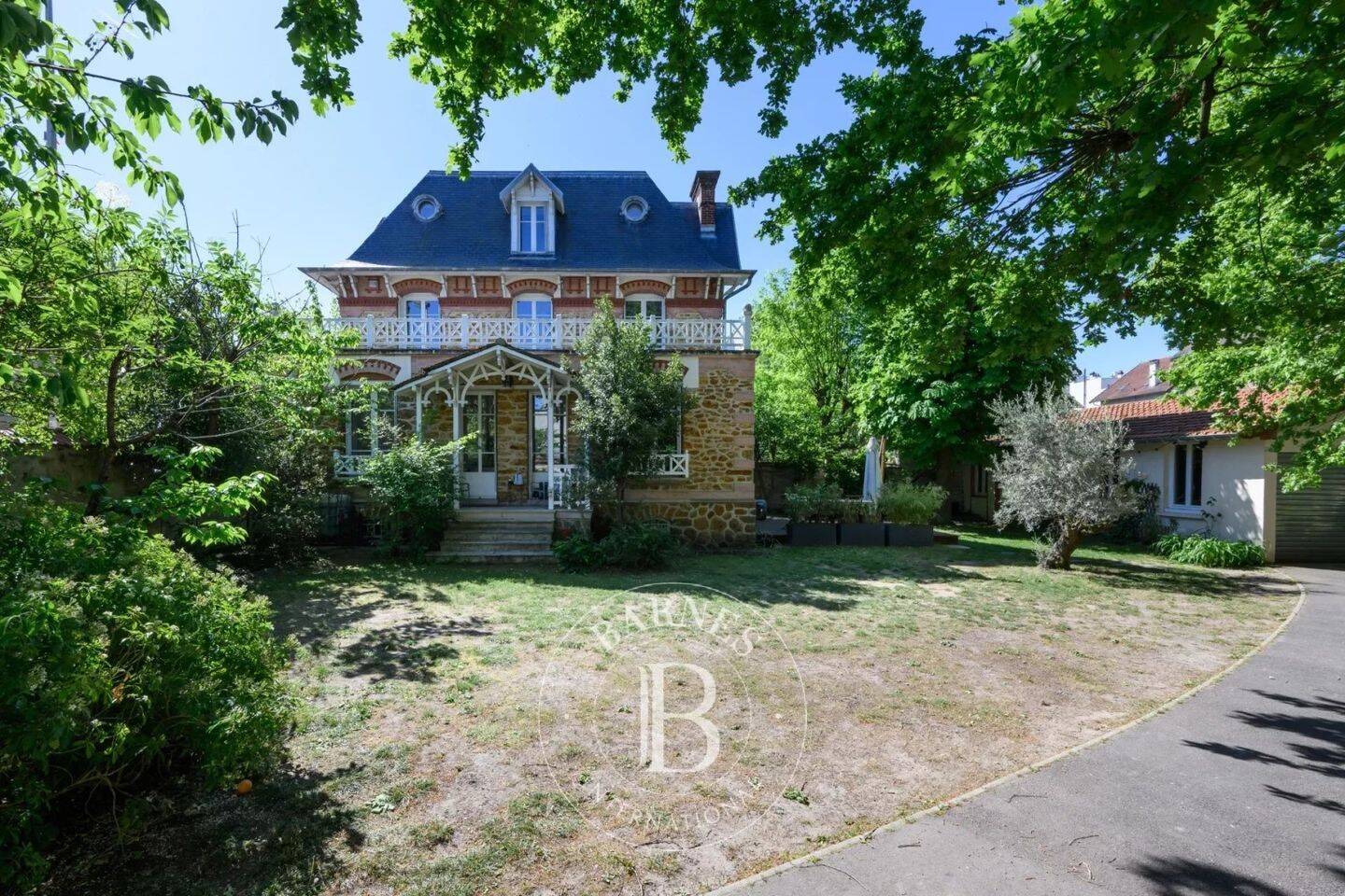 Maison à vendre, 142m², SAINT MAUR DES FOSSES