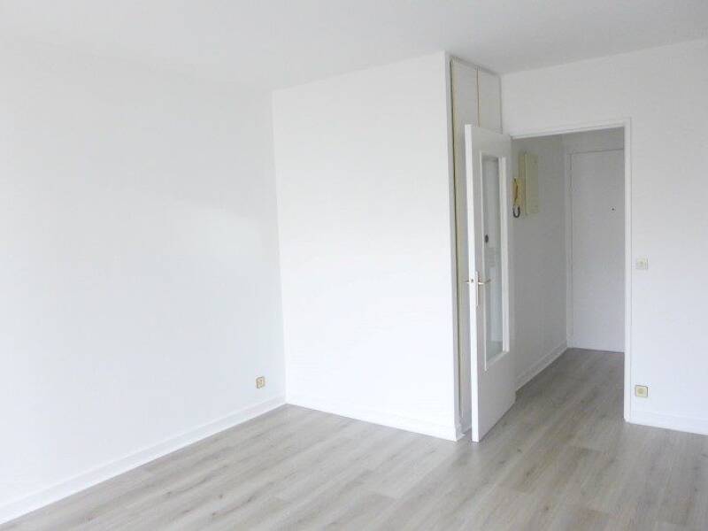 Maison à louer, 22m², GARCHES