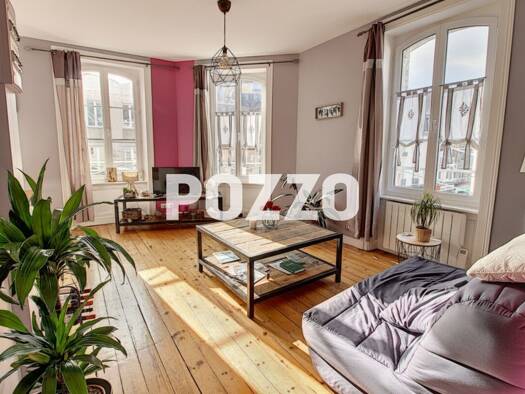 Triplex à vendre 224 000 € 3 pièces 2 chambres 50 m² Étage 2/3 Des Ports Granville 50400