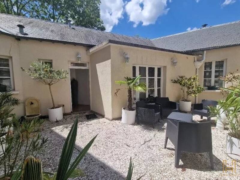 Maison à louer, 107m², VERSAILLES