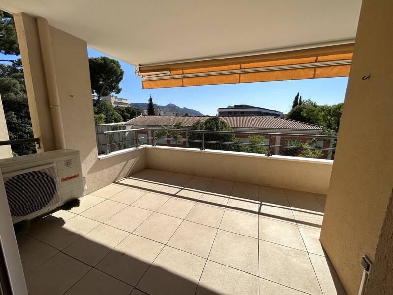 Maison à louer, 73m², MARSEILLE 9E