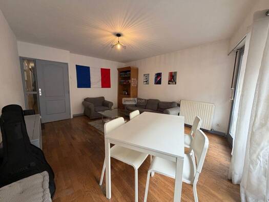 Appartement à vendre 225 000 € 3 pièces 2 chambres 59,99 m² 1er étage Bordeaux 33000