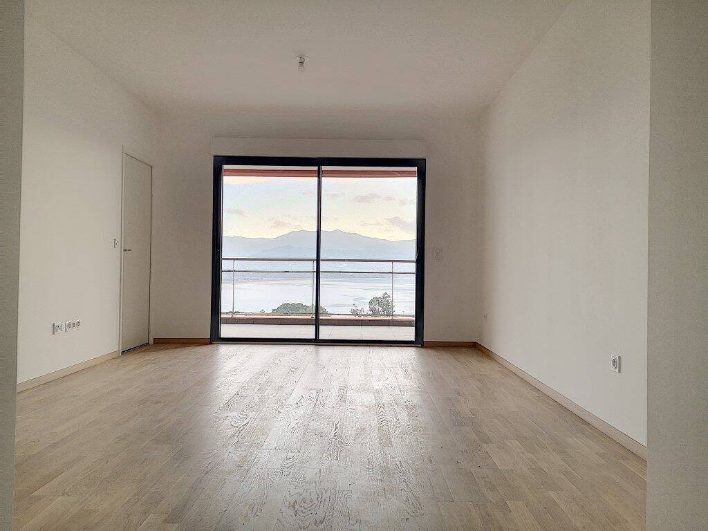 Maison à louer, 45m², AJACCIO
