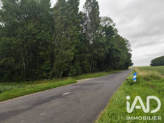 Terrain à vendre 6 000 € 2 740 m² de terrain Bellot 77510