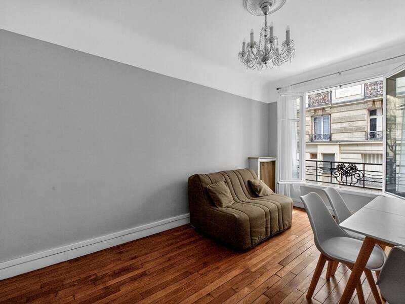 Maison à louer, 38m², PARIS 18E