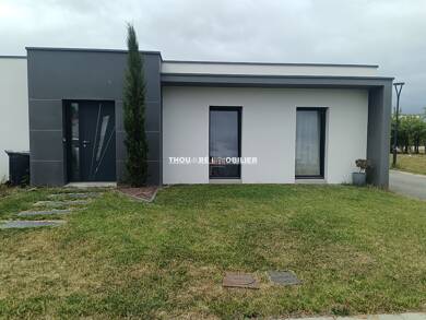 Maison à louer 1 165 € 4 pièces 3 chambres 95 m² 336 m² de terrain St Julien de Concelles 44450