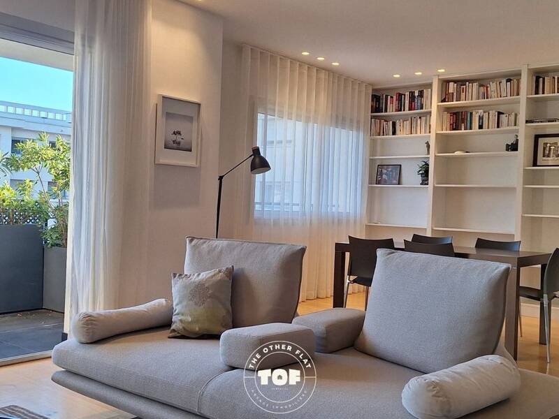 Maison à louer, 101m², MARSEILLE 6E