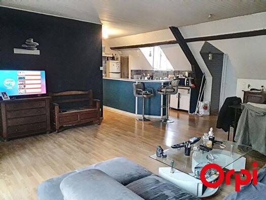 Appartement à vendre 55 000 € 2 pièces 2 chambres 72 m² Étage 2/2 Cité Bretonnie-Chatelet-Favieres-Conches Montluçon 03100