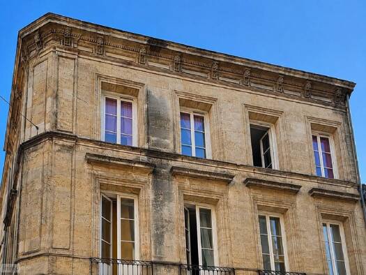 Immeuble à vendre 538 000 € 99 m² Bordeaux 33000