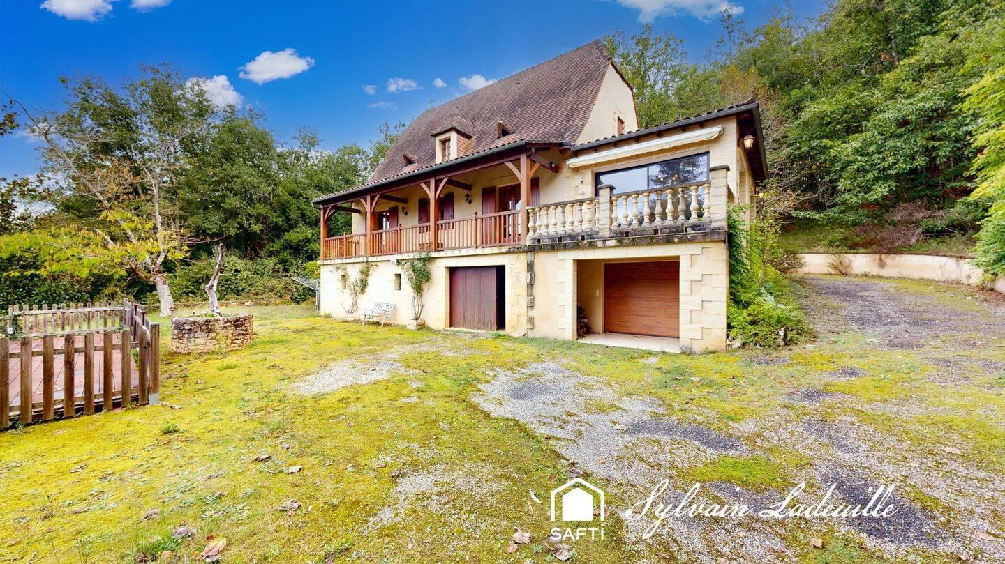 Maison à vendre, 142m², LES EYZIES DE TAYAC SIREUIL