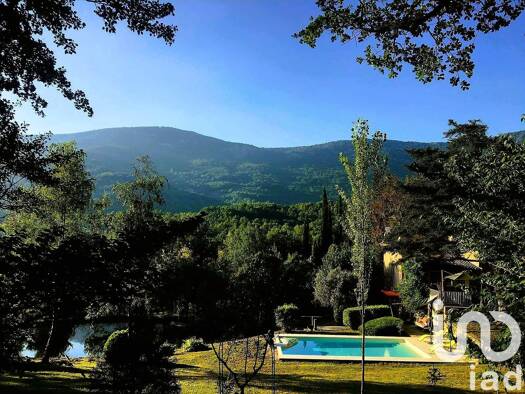 Maison à vendre 1 081 000 € 9 pièces 4 chambres 314 m² 2 761 m² de terrain Bargemon 83830