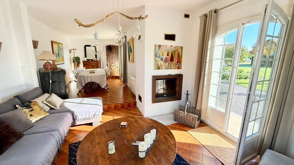 Maison à vendre, 244m², GUJAN MESTRAS