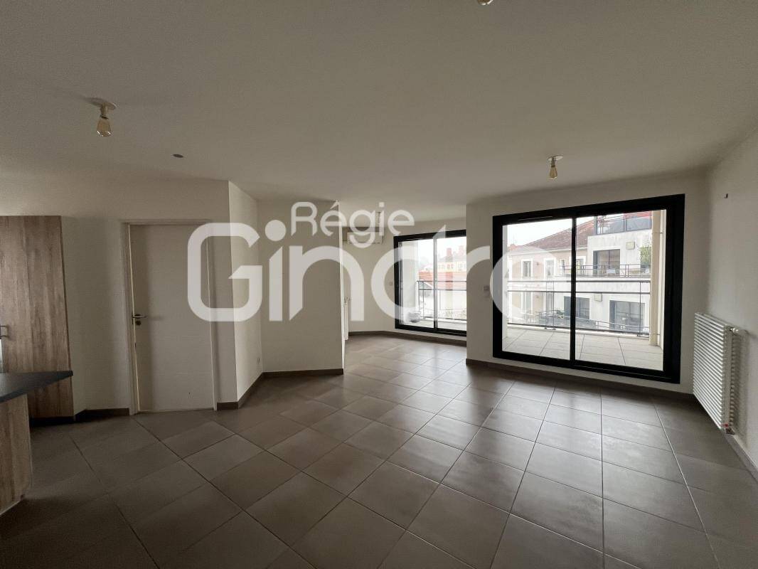 Maison à louer, 57m², TASSIN LA DEMI LUNE