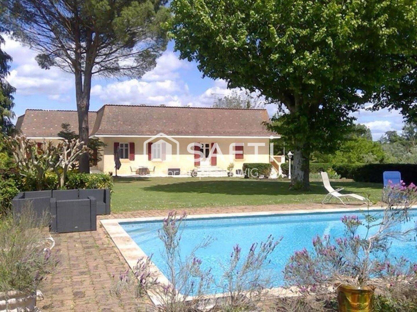 Maison à vendre, 483m², PORT SAINTE FOY ET PONCHAPT