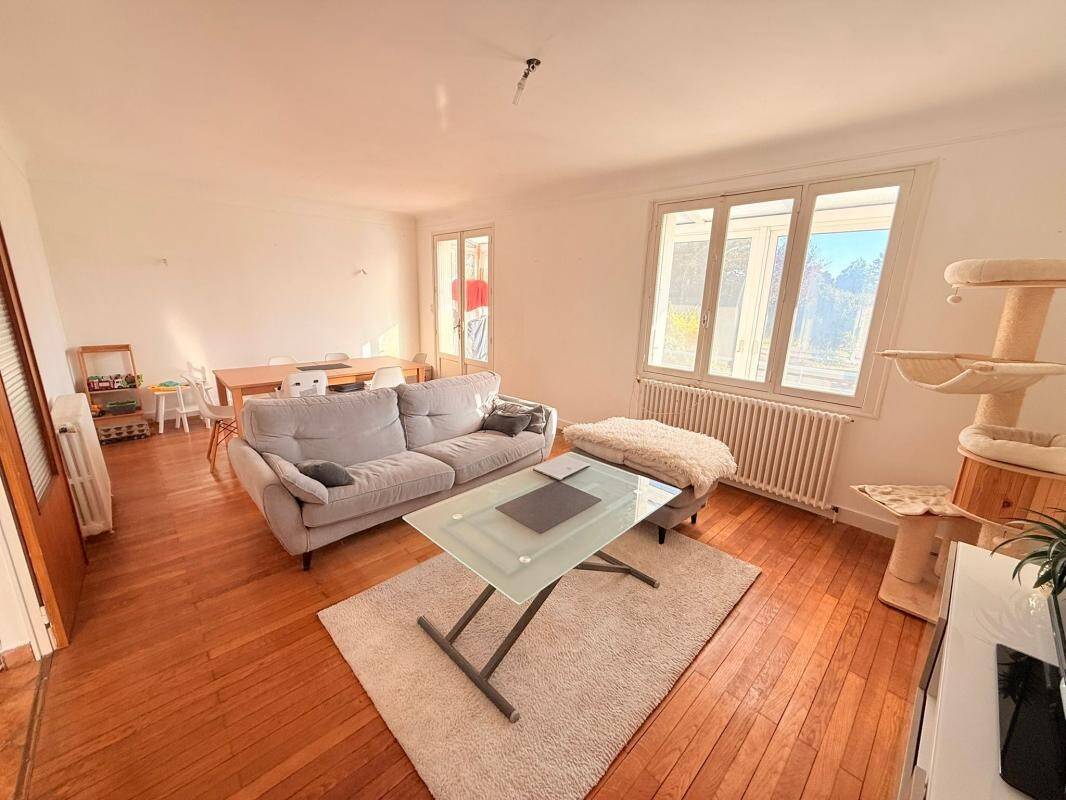Maison à vendre, 135m², SURGERES