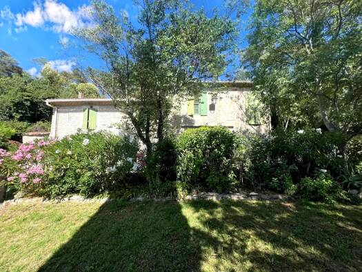 Maison à vendre 500 000 € 7 pièces 4 chambres 191 m² 2 458 m² de terrain Langlade 30980