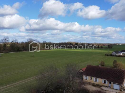 Maison de plain-pied à vendre 237 500 € 6 pièces 4 chambres 135 m² 2 025 m² de terrain Savigny-en-Septaine 18390
