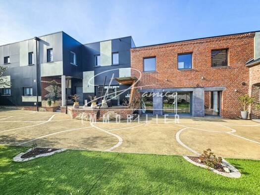 Maison à vendre 720 000 € 10 pièces 4 chambres 260 m² Haspres 59198
